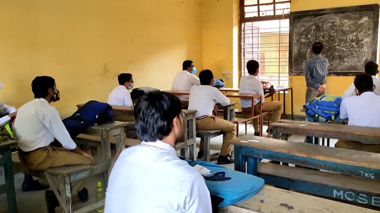 WBSSC Teacher Recruitment 2021: আগামী ২ মাসে ১৫ হাজার শিক্ষক নিয়োগ করা হবে, জানাল রাজ্য