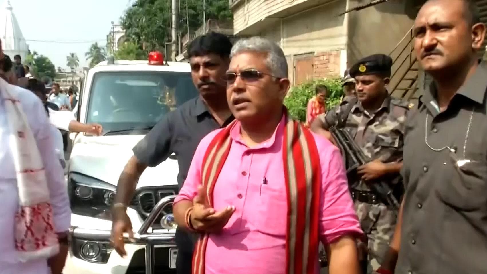 Dilip reacted on Tathagata's Tweet: 'ওঁকে নিয়ে ভাবার সময় নেই'! তথাগত-র টুইট নিয়ে তীব্র কটাক্ষ দিলীপের