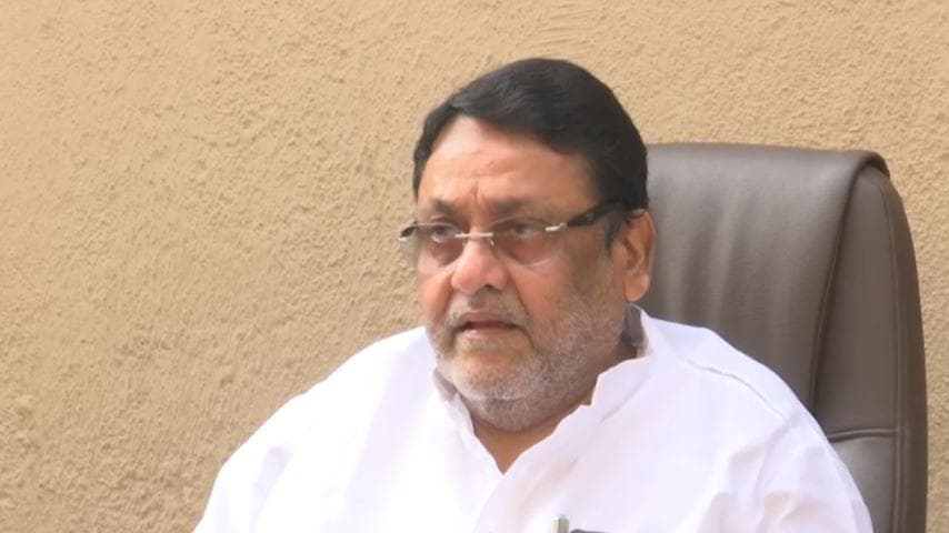 Drug Case: नवाब मलिक बोले- पूर्व CM के ड्रग माफिया से संबंध, फडणवीस बोले- हास्यास्पद आरोप