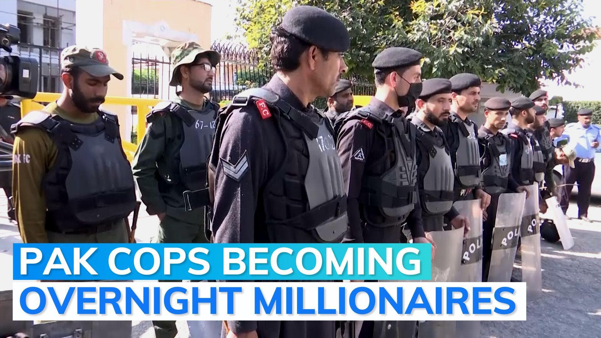 Pakistan: Rs 300 million deposited by 'unknown' sources in 4 police officers' bank accounts