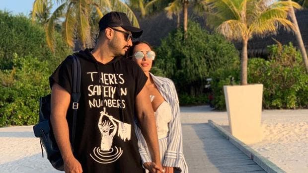 Arjun Kapoor and Malaika Arora enjoying time off in Maldives is giving us major couple goals