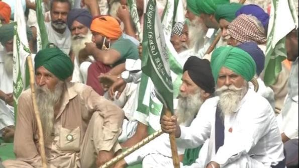 Bharat Band: सिंघु बॉर्डर पर पंजाब के एक किसान की मौत- पुलिस बता रही हार्ट अटैक 