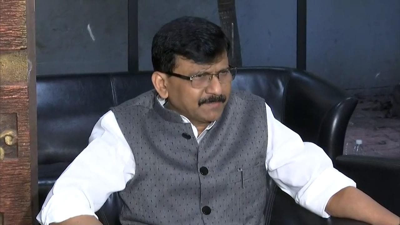 Chopper Crash: शिवसेना सांसद संजय राउत ने उठाए सवाल, बोले संदेह पैदा कर रही CDS जनरल बिपिन रावत की मौत