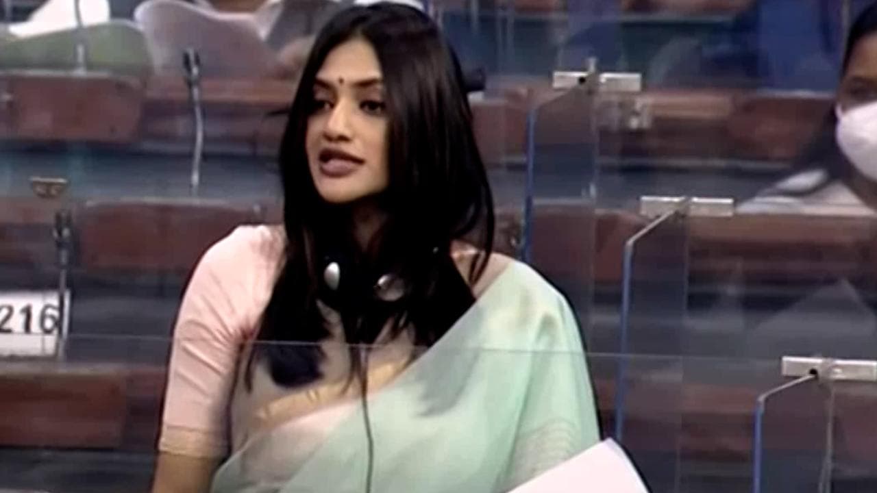 Nusrat slams central govenment : লাভজনক রাষ্ট্রায়ত্ত সংস্থার বিলগ্নীকরণের বিরোধিতা, লোকসভায় সরব নুসরত