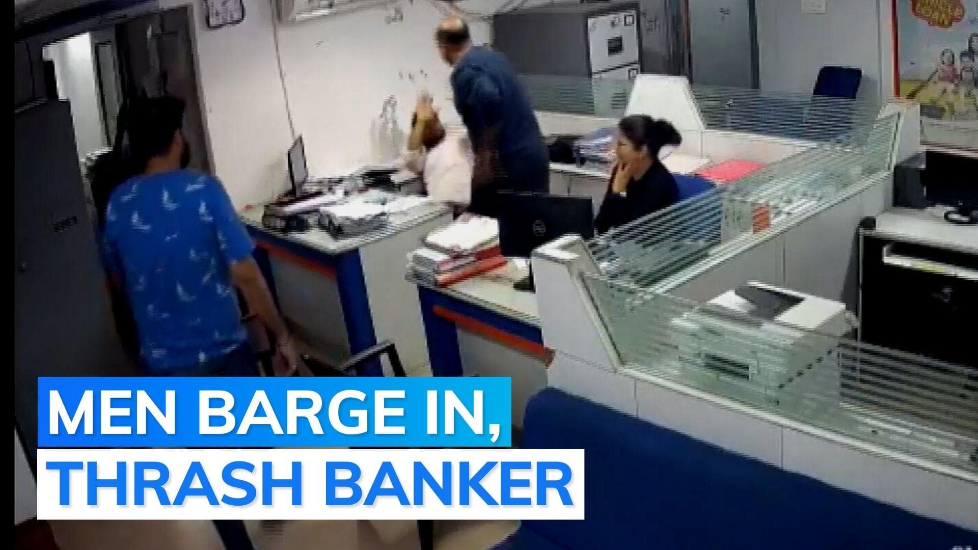 On camera: bank staffer slapped repeatedly in Gujarat's Nadiad. Watch what happened
