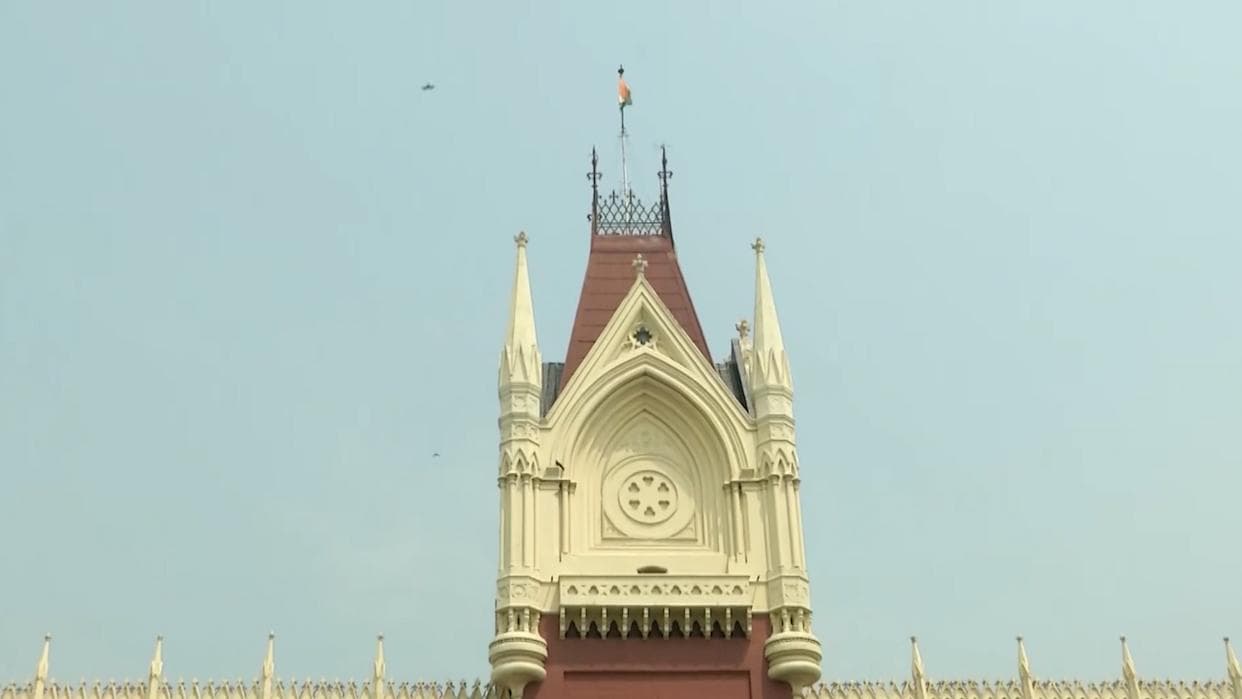 Calcutta High Court: করোনা আবহে পুরভোট পিছোতে চিন্তাভাবনার নির্দেশ হাইকোর্টের, কমিশনকে ৪৮ ঘণ্টার সময়সীমা