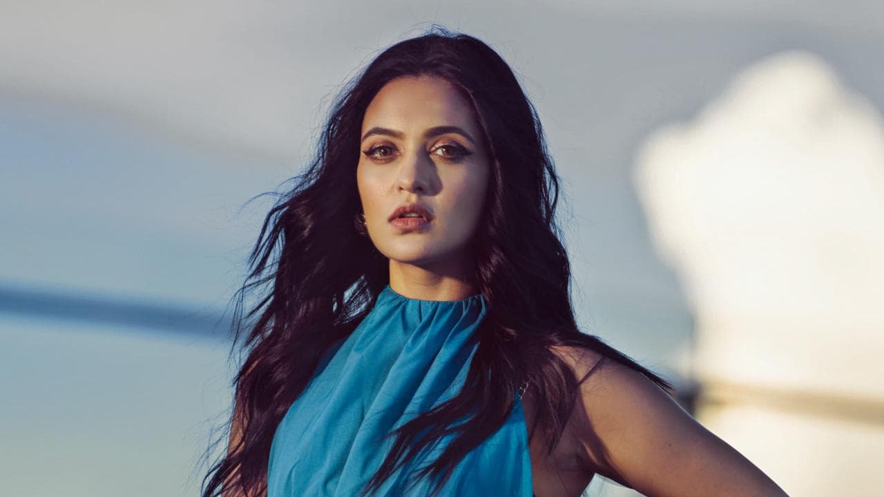 Priyanka Sarkar Injured : শুটিং চলাকালীন বাইক চালকের ধাক্কা, আহত অভিনেত্রী প্রিয়াঙ্কা সরকার