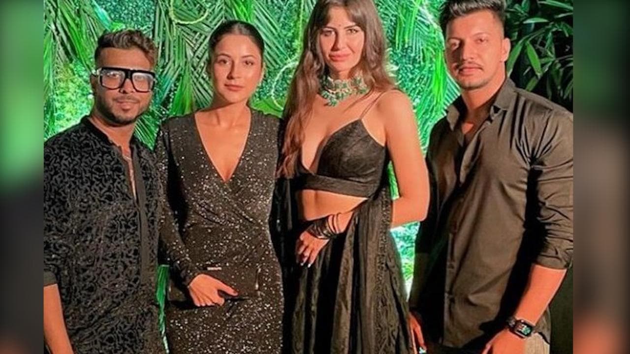 Shehnaaz Gill ने दोस्त की सगाई में किया डांस, फैंस बोले- ऐसे ही खुश रहना 