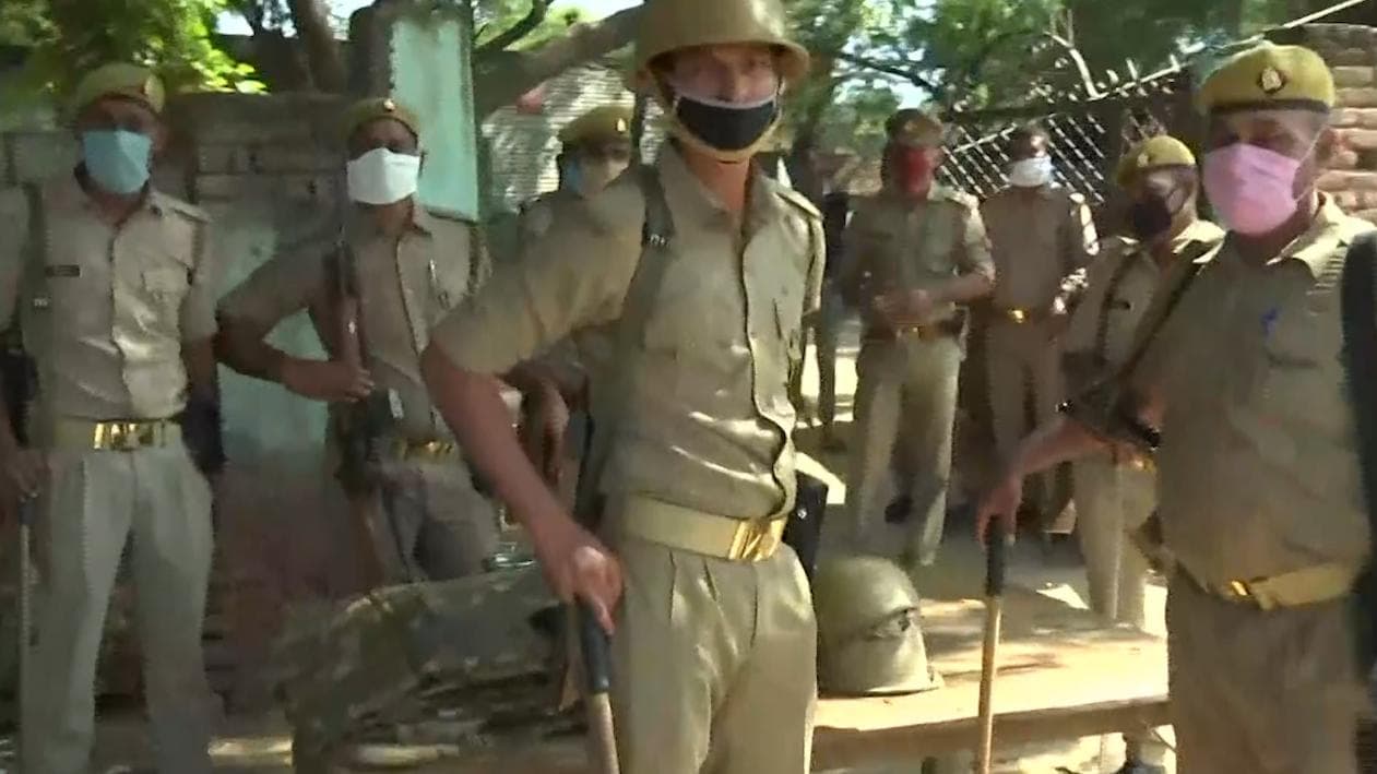 Hathras case: CMO rubbishes 'no rape' FSL report 