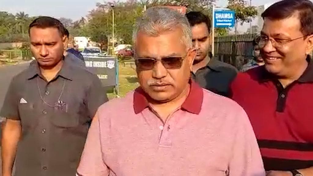 Dilip Ghosh: 'মোদীজিকে ধোঁকা দিয়ে বাঙালির নাক-কান কেটেছেন বাবুল', তোপ দিলীপ ঘোষের