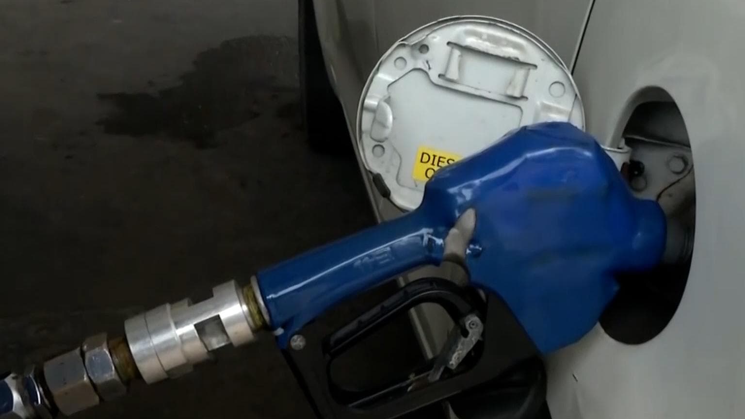 Petrol Price Hike: জ্বালানির যন্ত্রণা চলছেই, টানা তিনদিন বাড়ল তেলের দাম