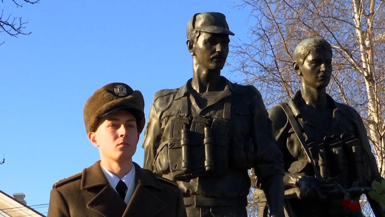 Amid war clouds over Ukraine, India advises nationals to leave temporarily