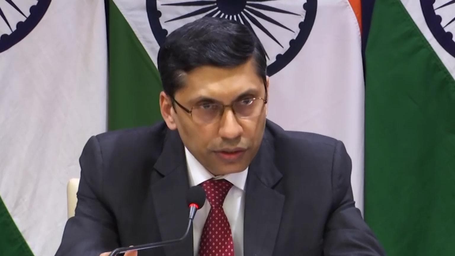 Pentagon Report पर भारत का जवाब- हमने ना तो चीन के अवैध कब्जे और ना ही अनुचित दावों को स्वीकार किया 