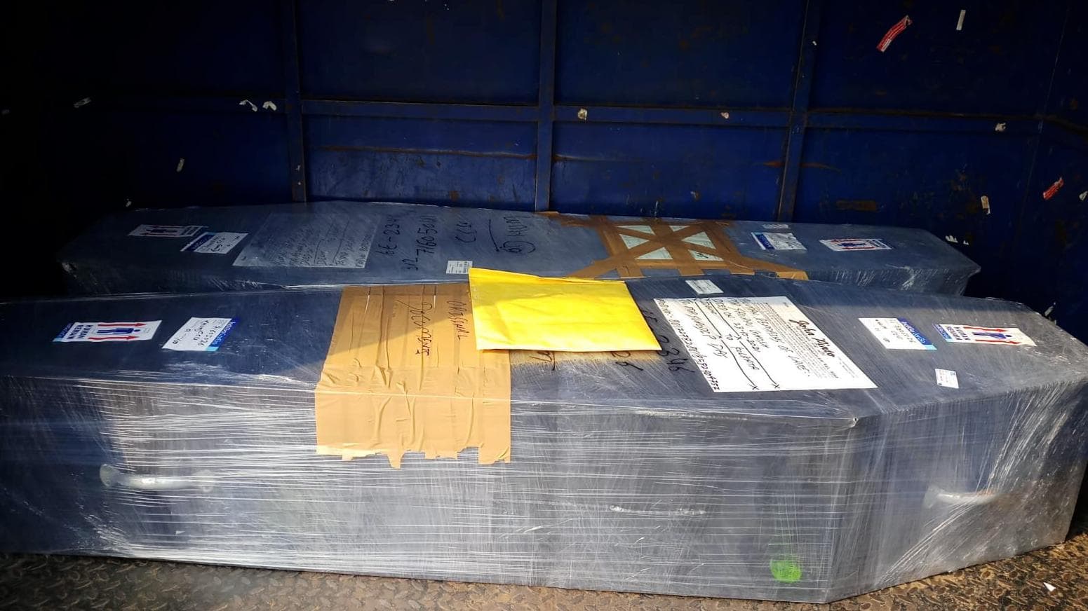 3 bodies return to kolkata: ট্রেকিংয়ে গিয়ে মৃত বাঙালি অভিযাত্রীদের দেহ ফিরল কফিনবন্দী হয়ে 