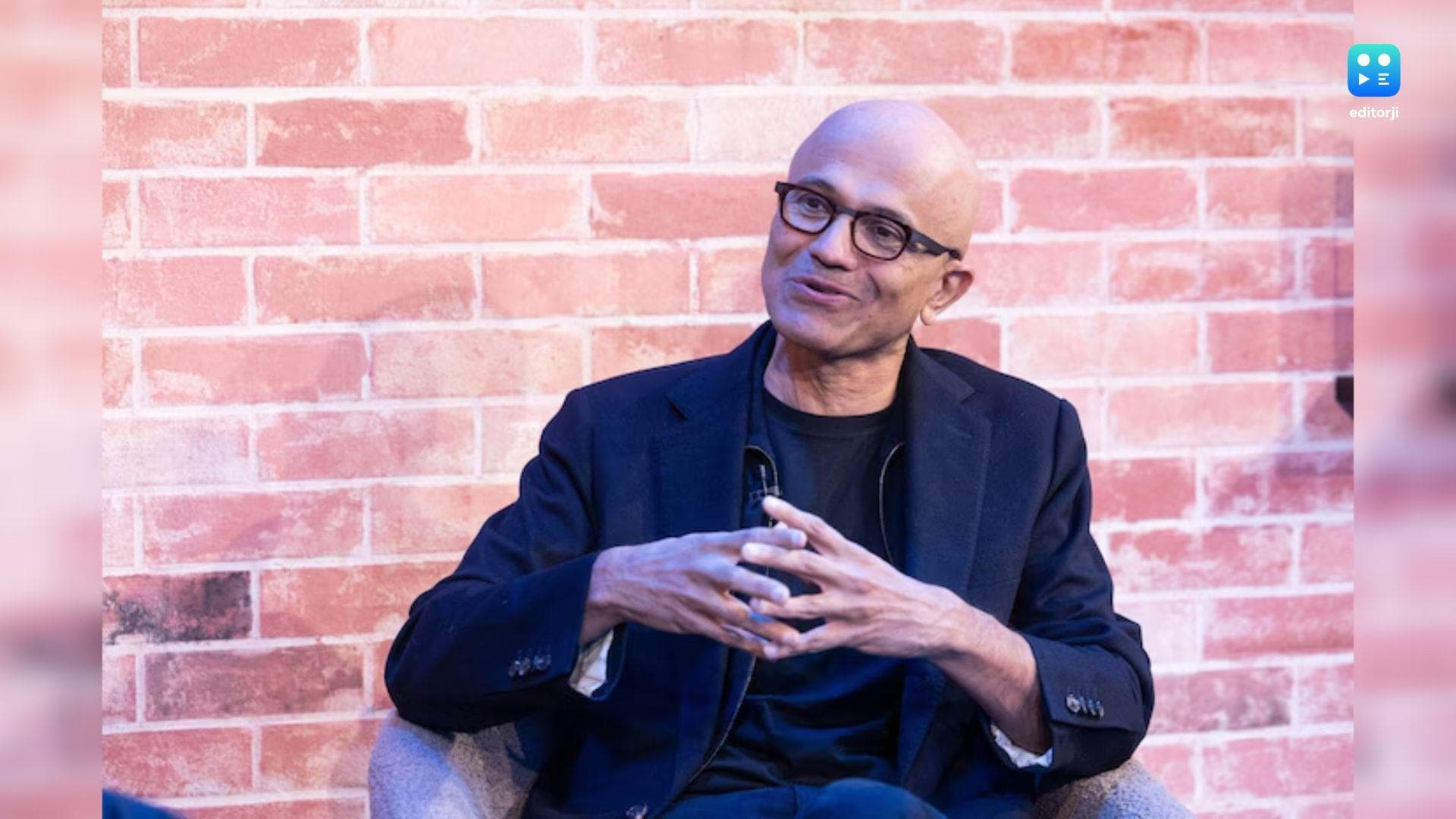  Satya Nadella calls himself a “product of India-US bond” at Republic Day celebration in Seattle