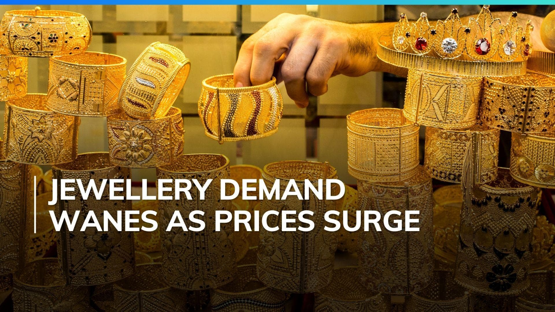 Gold jewellery demand dampens by price surge 