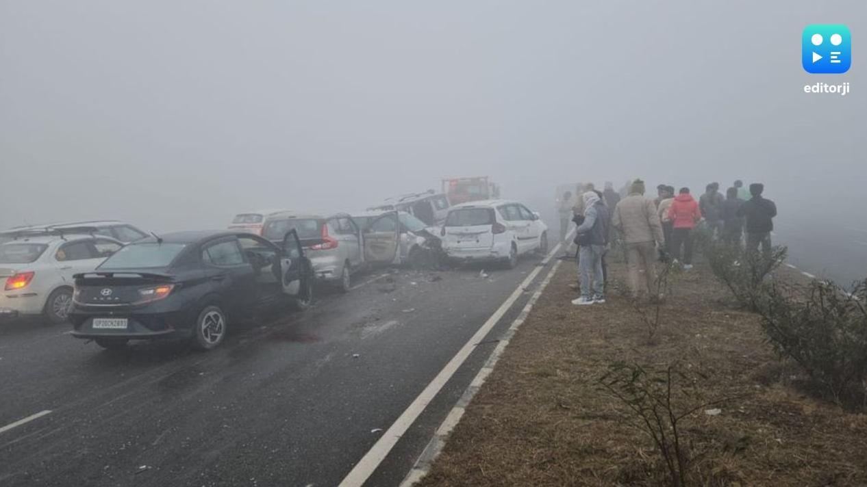 UP: 3 injured after seven vehicles collide on Delhi highway due to fog