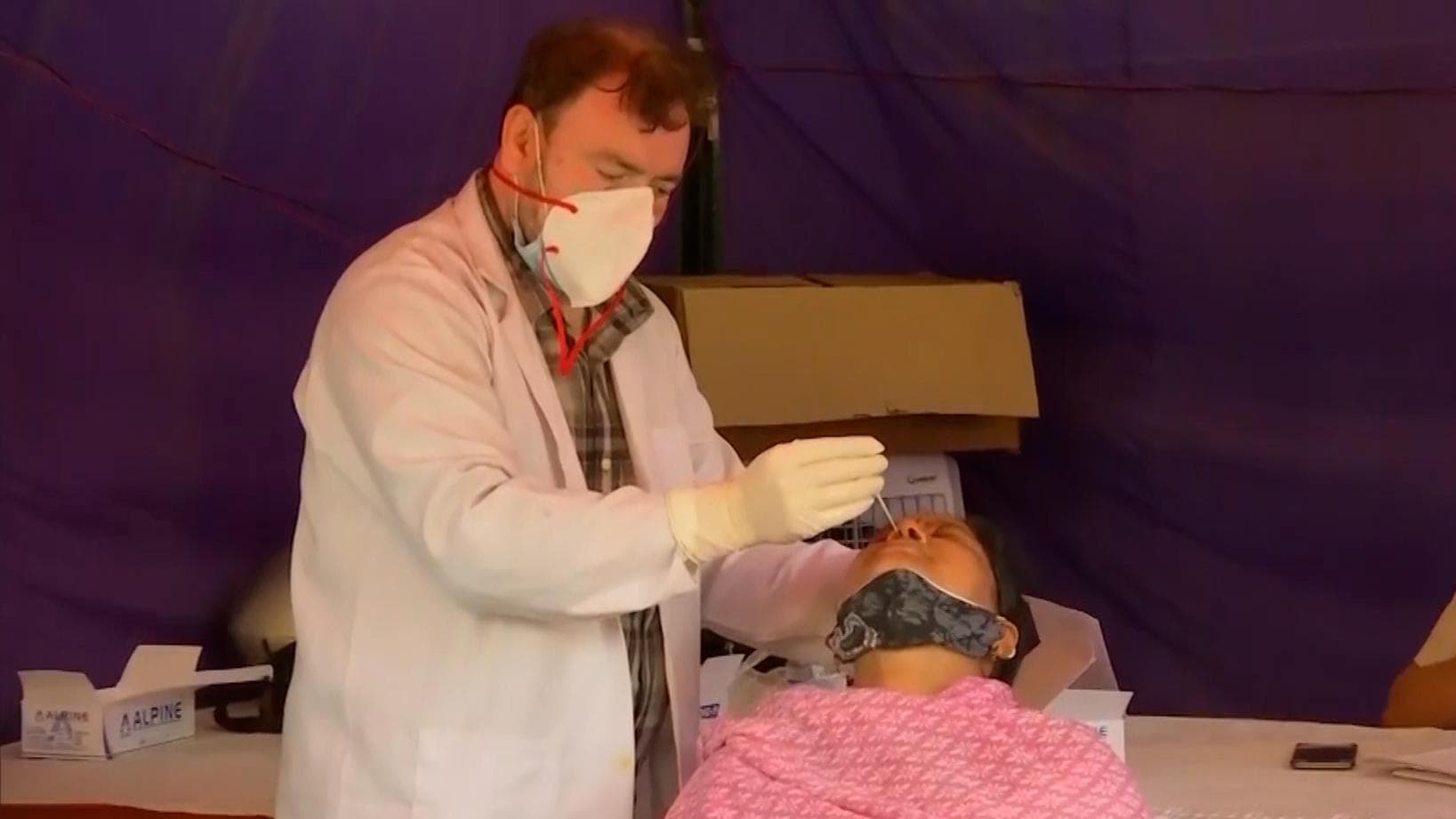 India reports 1,59,632 fresh Covid-19 cases, positivity rate 10.21%