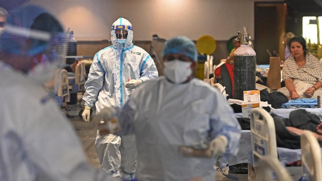 Hospital Bills: বেসরকারি হাসপাতালের মাত্রাতিরিক্ত বিলে হ্রাস টানতে নয়া নির্দেশিকা জারি স্বাস্থ্য কমিশনের