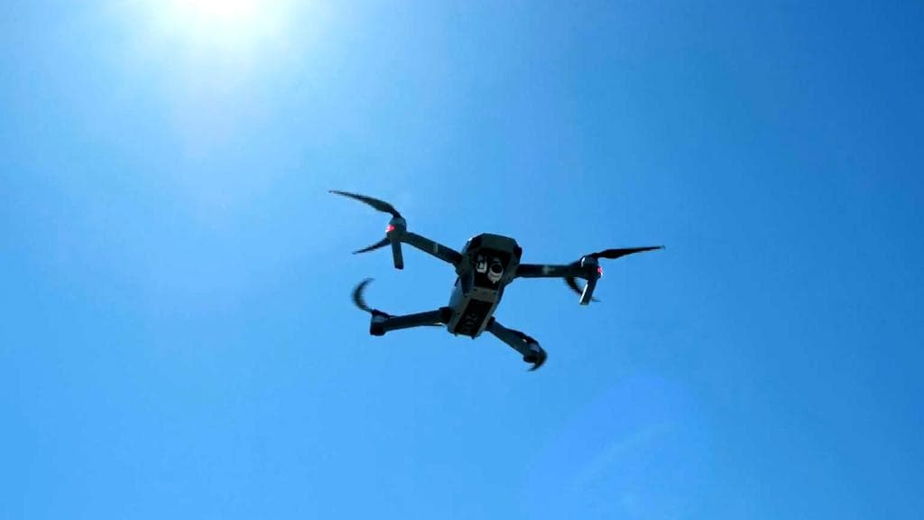 Drone import banned: বিদেশি ড্রোনের আমদানির ওপর নিষেধাজ্ঞা জারি করল ভারত