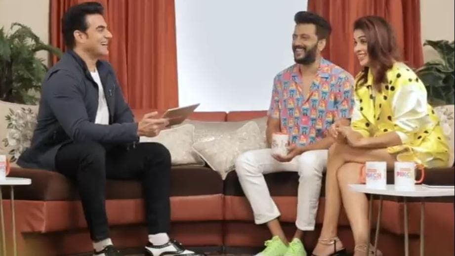 Genelia D'Souza: 'बेशर्म, चीप और वल्गर आंटी' कहने वाले ट्रोल को जानें जेनेलिया ने क्या जवाब दिया? 