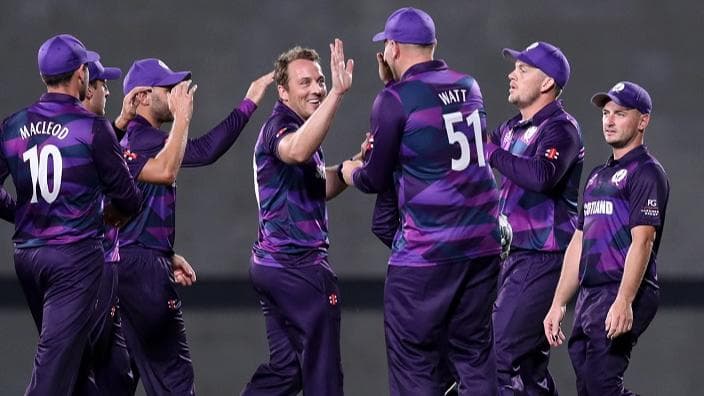 T20 World Cup 2021: स्कॉटलैंड ने किया बड़ा उलटफेर, बंगाल टाइगर हुए ढेर