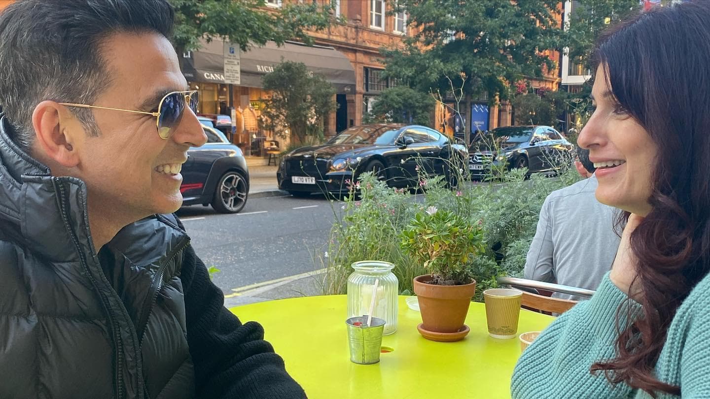 Twinkle Khanna ने अक्षय कुमार के साथ शेयर कीं तस्वीरें, शादी को लेकर बताई अपनी राय