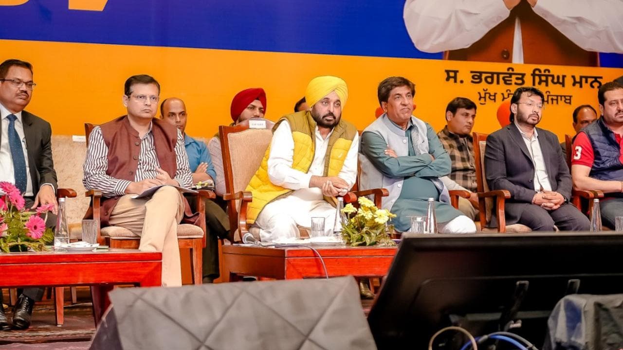 CM Mann's Sarkar Vyapar Milni applauded by traders and industrialists