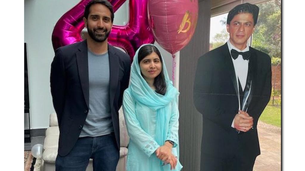 Sahrukh Khan: মালালার সঙ্গে ছবিতে ক্যামিও রোলে শাহরুখ, হইচই পড়ল বলিউডে