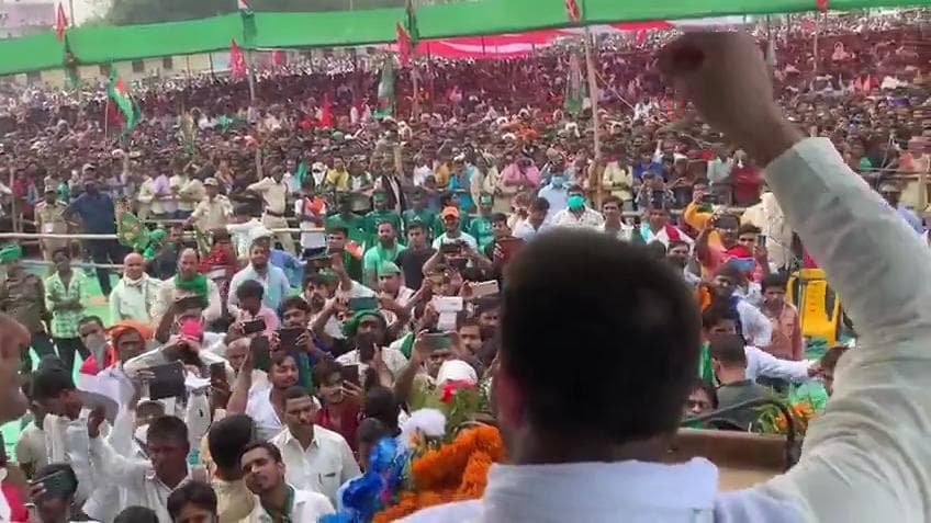 तेजस्वी की सभाओं में खूब उमड़ रही भीड़, क्या वोटों में होगी तब्दील?