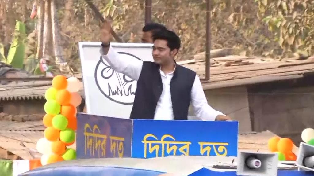 Avishek Banerjee: পজিটিভিটি রেট ১ শতাংশ, ডায়মন্ড হারবার মডেলের সাফল্য নিয়ে ফেসবুকে পোস্ট অভিষেকের