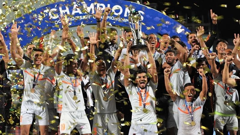 Sunil Chhetri leads India to 8th SAFF Championship by beating Nepal in the final