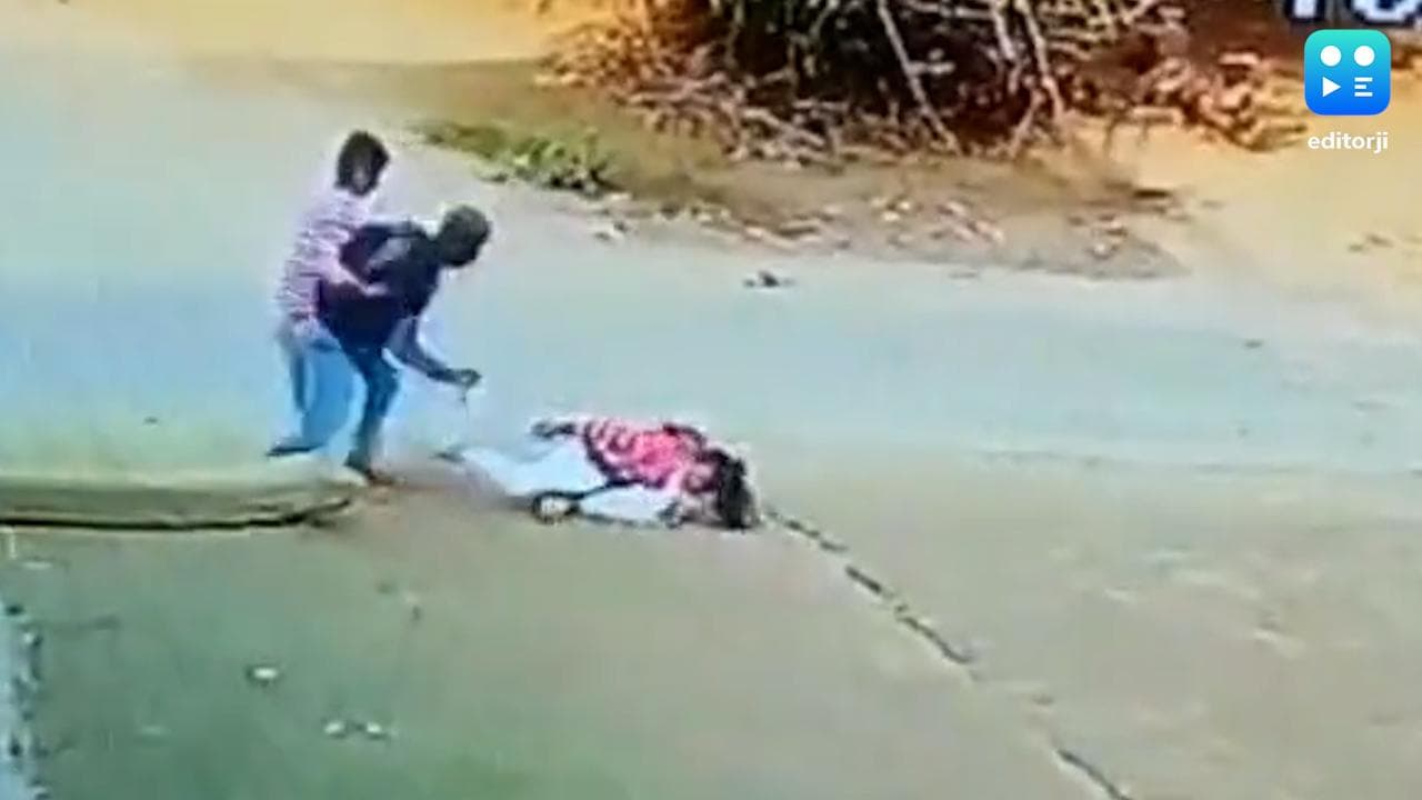 Bihar: Gopalganj में छेड़खानी के विरोध पर लड़की को चाकू से किया छलनी, घटना CCTV में कैद