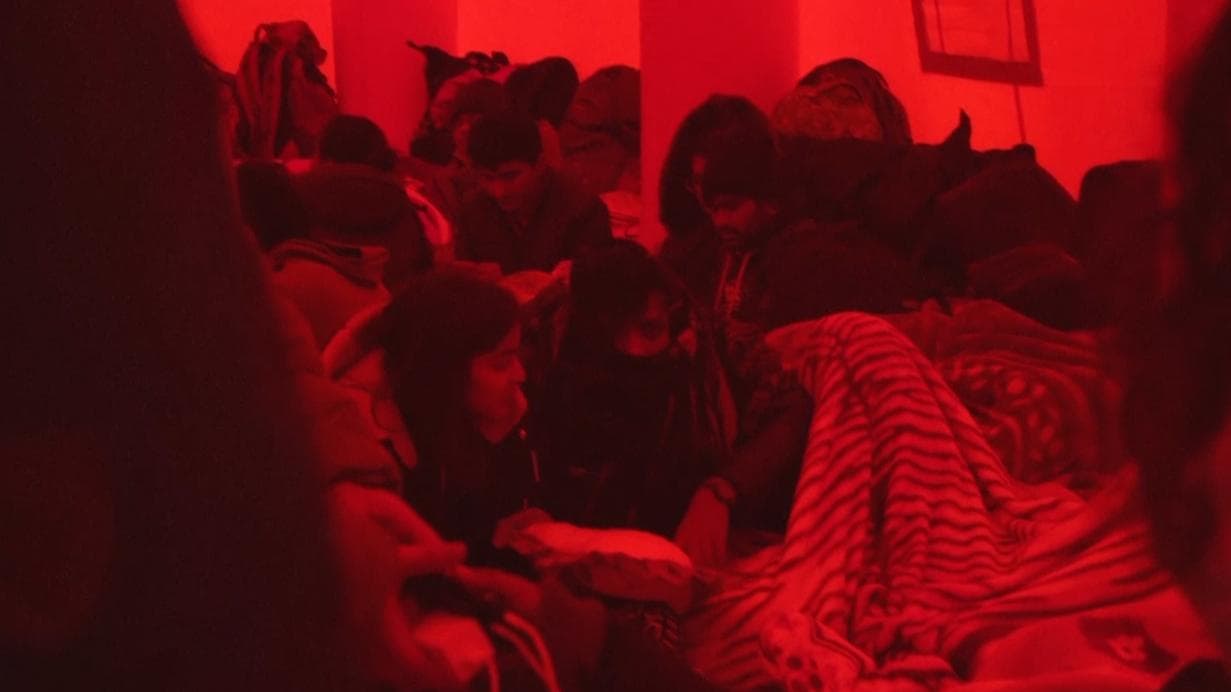 Russia- Ukraine: 'যুদ্ধাস্ত্রের সঙ্গে সেলফি তোলা যাবে না', ভারতীয় পড়ুয়াদের জন্য নির্দেশিকা জারি কেন্দ্রের