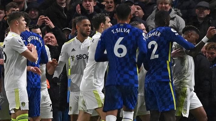 Premier League: Jorginho's stoppage-time penalty gives Chelsea 3-2 win over Leeds