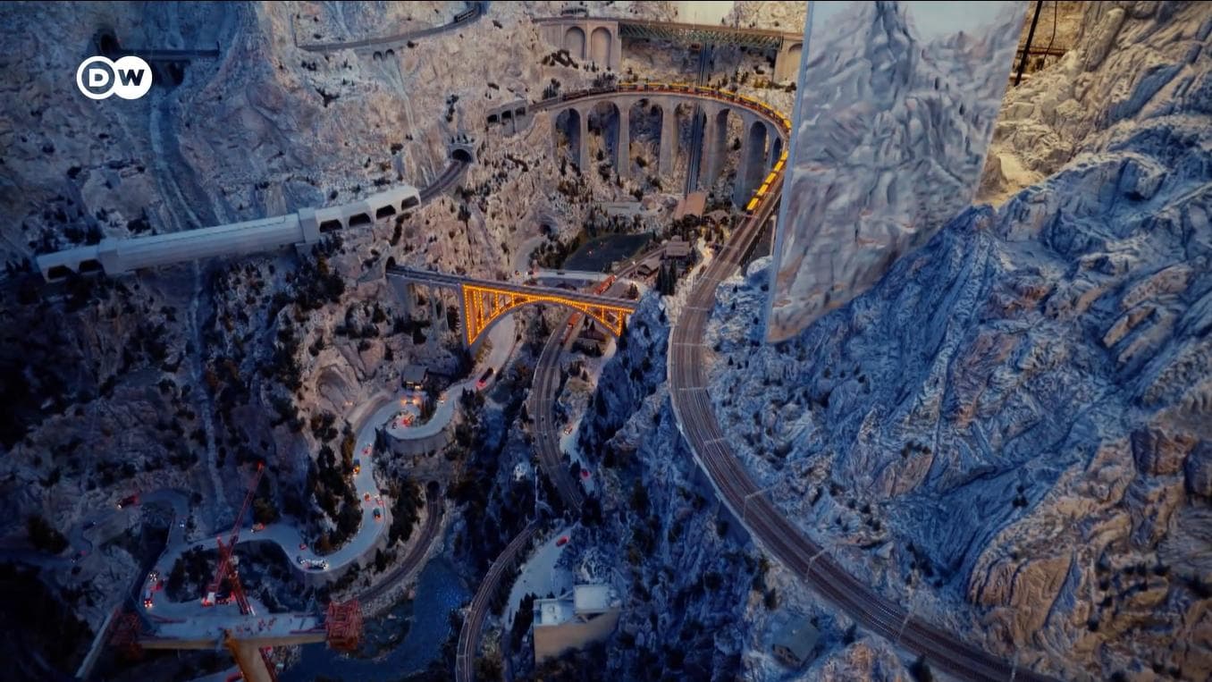 World's largest model train set!