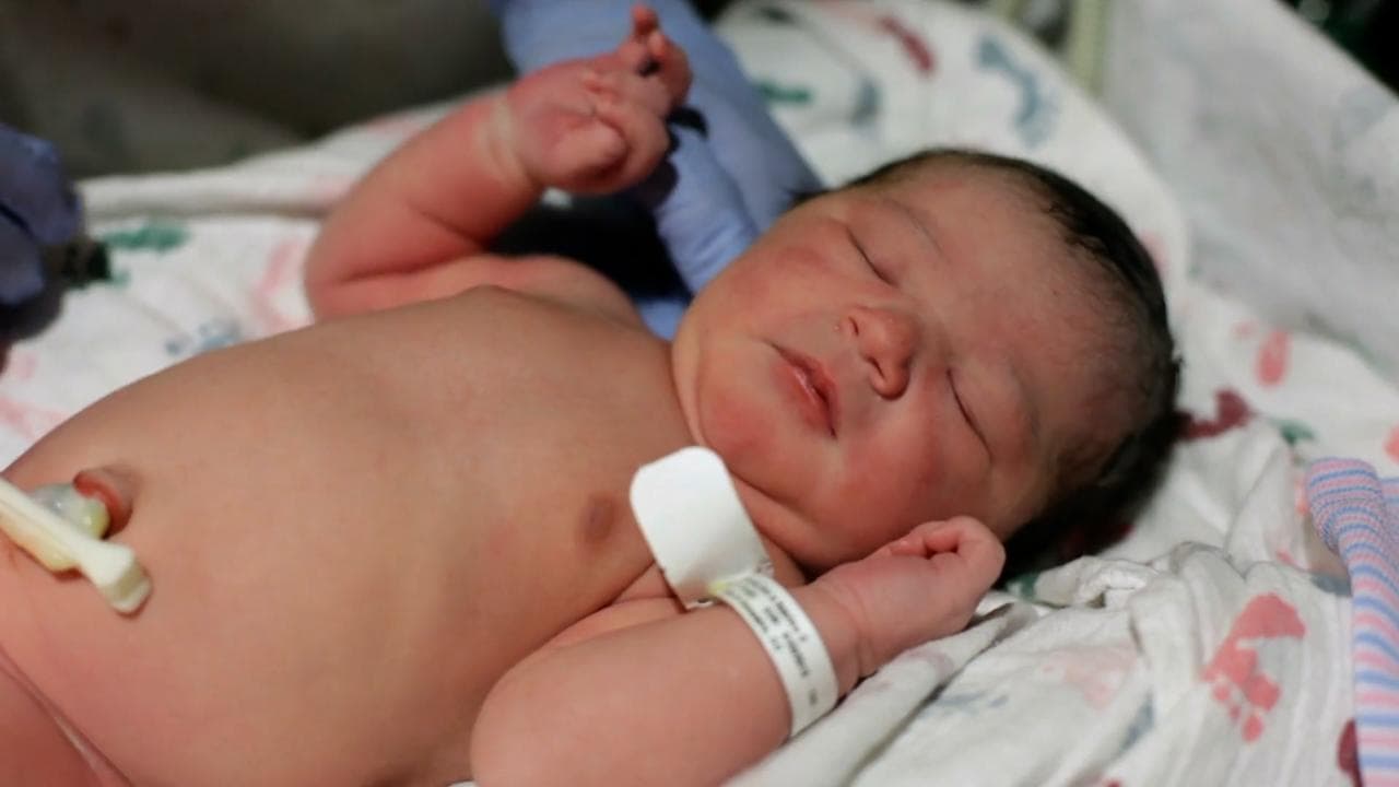 UIDAI: जन्म के साथ ही नवजात शिशुओं को मिलेगा Aadhaar Card, जल्द शुरु होगा एनरोलमेंट