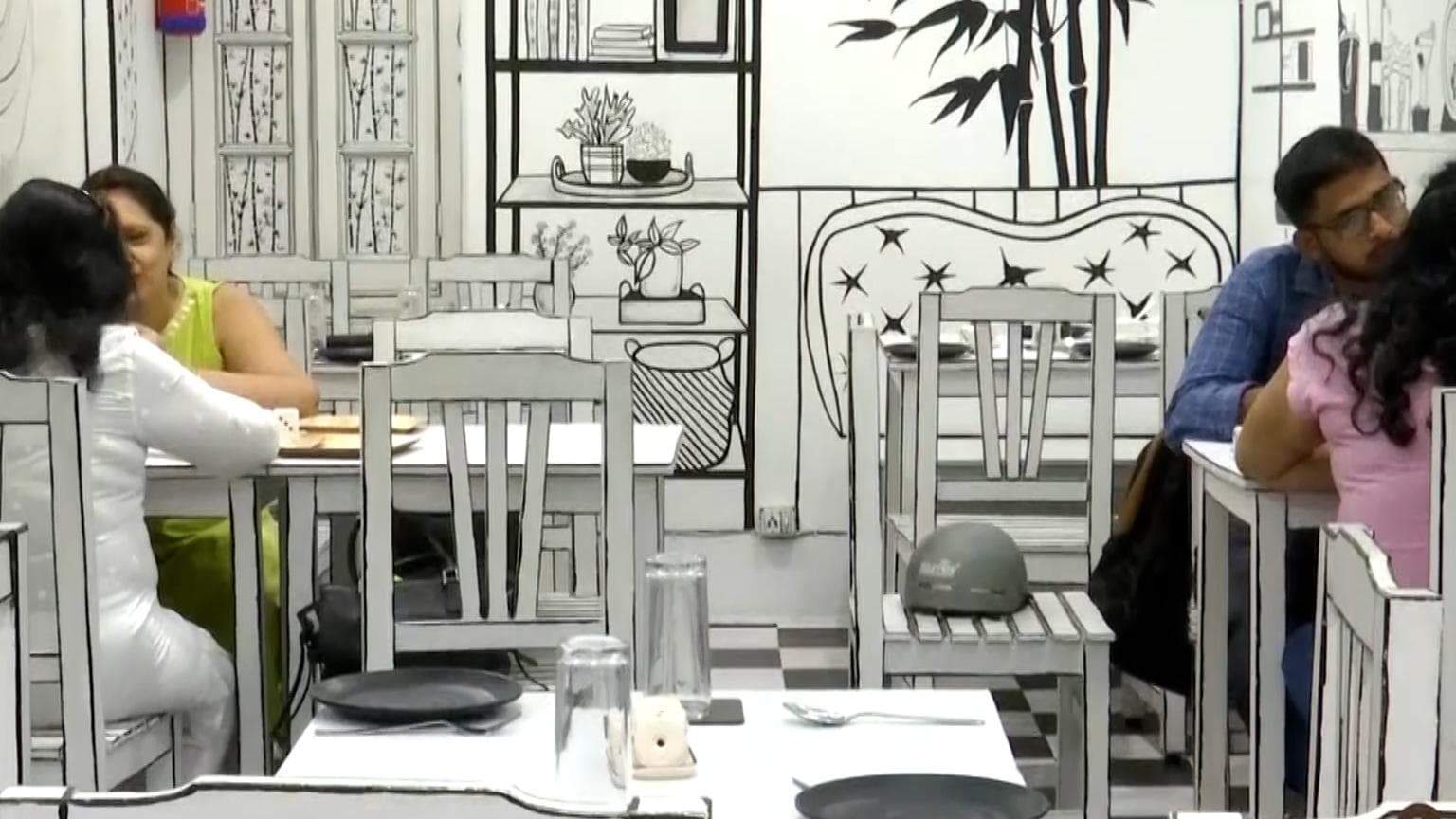 Durga Pujo: পুজোর সময় কতক্ষণ খোলা থাকবে রেস্তোরাঁ, পানশালা? কী জানাল সরকার?