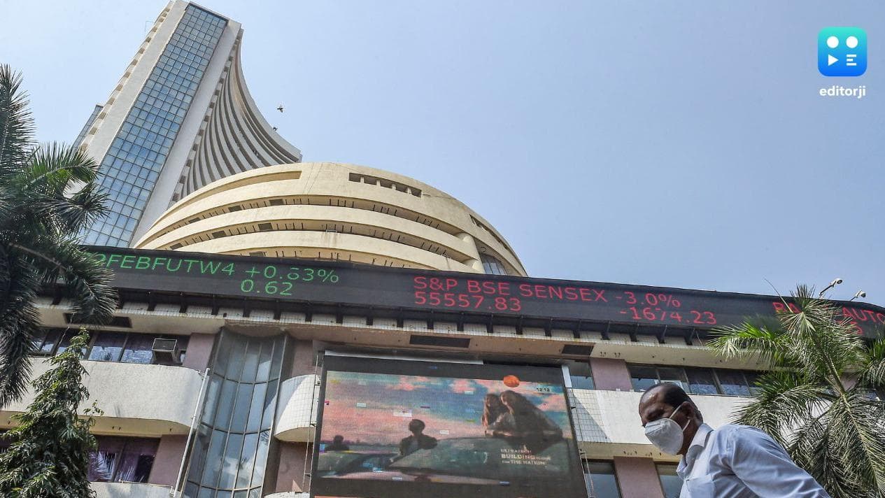 Sensex, Nifty tank nearly 1 pc on selloff in banking, IT stocks