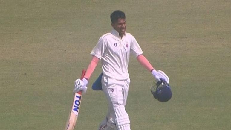 Yash Dhull का बल्ले से एक और धमाका, Ranji Trophy के इतिहास में ऐसा करने वाले बने महज तीसरे बल्लेबाज