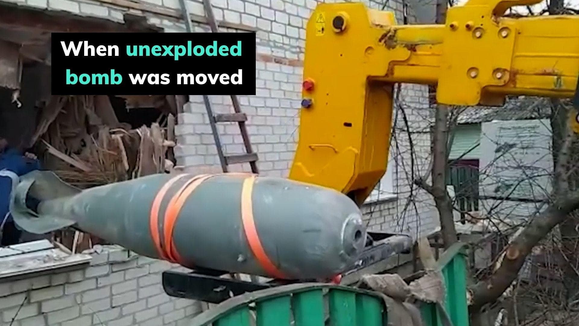 Watch: Moment when unexploded Russian bomb was removed from Ukrainian house amid war | Chernihiv