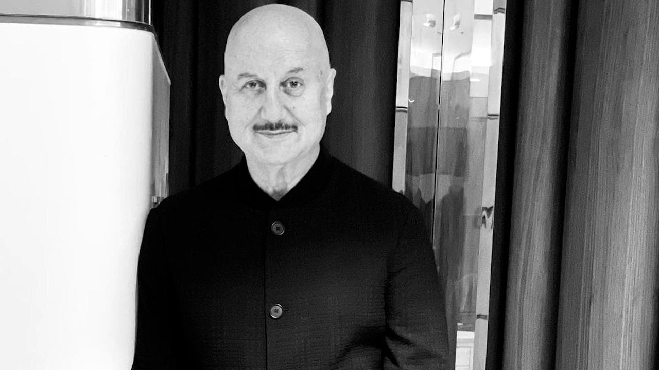 The Kashmir Files की रिलीज डेट पोस्टपोन, Anupam Kher निभा रहे हैं कश्मीरी पंडित का किरदार 