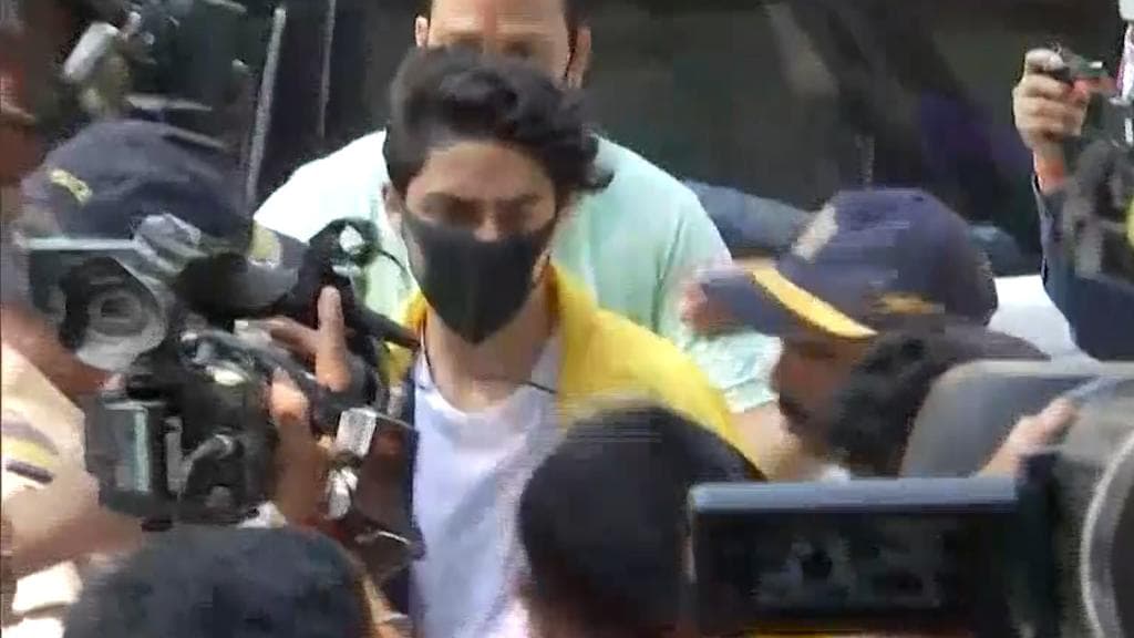 Aryan Khan: জামিনের পর প্রথমবার এনসিবি-র দফতরে আরিয়ান খান