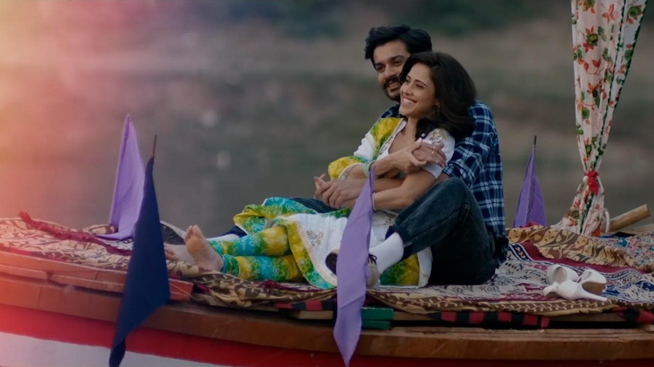 ‘Kya Yehi Pyaar Hai’ गाने में Nushrratt Bharuccha और Sunny Kaushal का दिखा बेहद रोमांटिक अंदाज