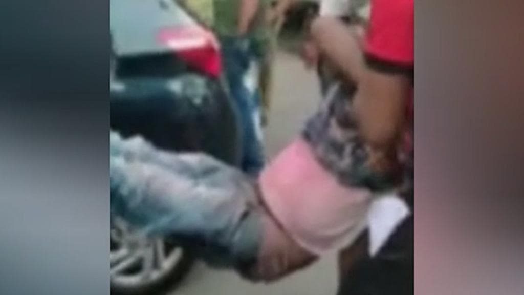 Kolkata news: বন্ধুর স্ত্রীকে রং মাখানো নিয়ে বচসা, রিজেন্ট পার্কে গুলিতে মৃত এক