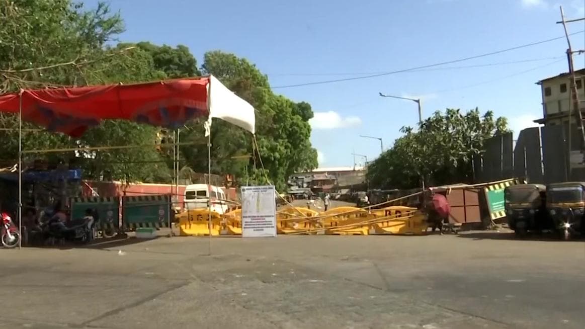 Containment Zone: রাজ্যে ক্রমশ ভয়াবহ আকার নিচ্ছে কোভিড ১৯, এবার হাওড়া-উত্তর ২৪ পরগণাতেও কনটেনমেন্ট জোন