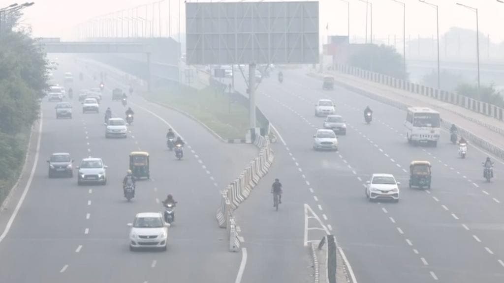 As Delhi chokes, AAP minister blames farm fires, crackers and BJP for pollution