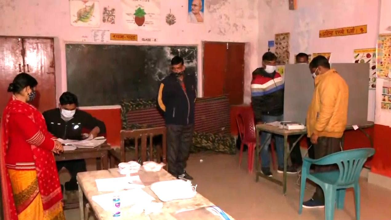 UP Election 2022: বুধবার উত্তরপ্রদেশে চতুর্থ দফার ভোট, ৫৯টি বিধানসভা আসনের ভোটগ্রহণ 