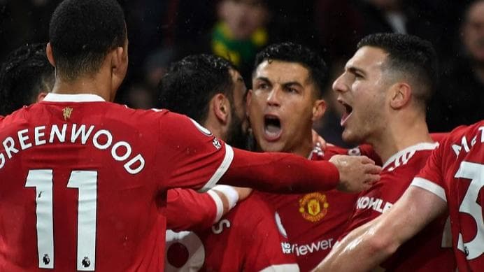 Premier League: Ronaldo's penalty helps Manchester United edge out Norwich 1-0