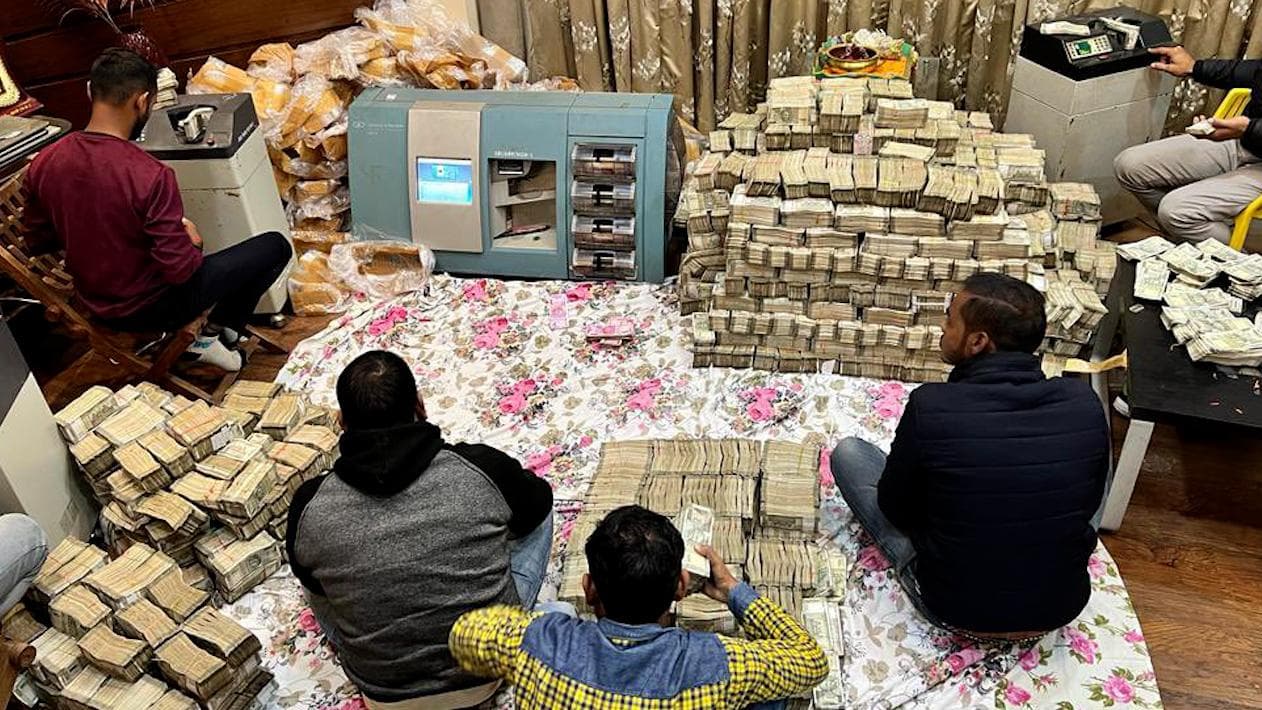 UP Election 2022: ১২০ ঘণ্টার অভিযান, উদ্ধার ২৫০ কোটি টাকা, গ্রেফতার অখিলেশ ঘনিষ্ঠ ব‍্যবসায়ী